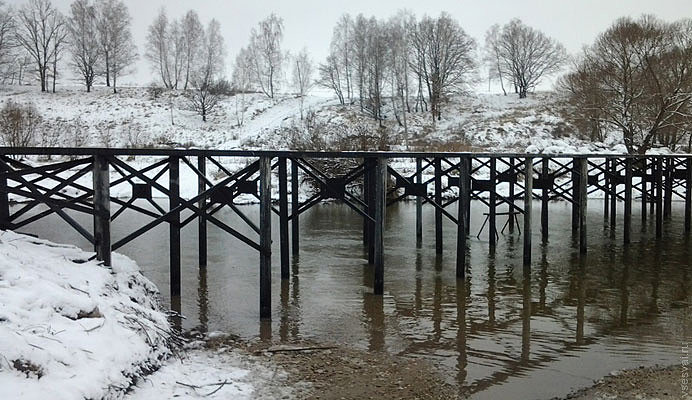 Свайные мосты: надежное решение для преодоления водных преград в Чехове от 57492 руб